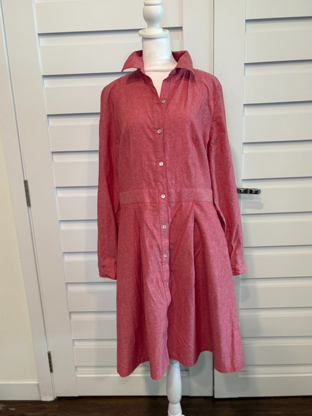 Jeffrey Banks NWT Red Cotton Chambray Button Front Midi Shirt Dress L - Picture 4 of 11